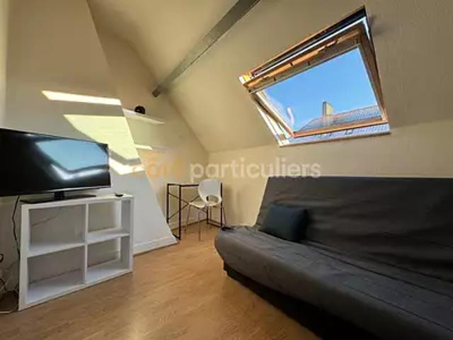 Evreux 27000 Location appartement 1 pièce t1 au dernier étage cave