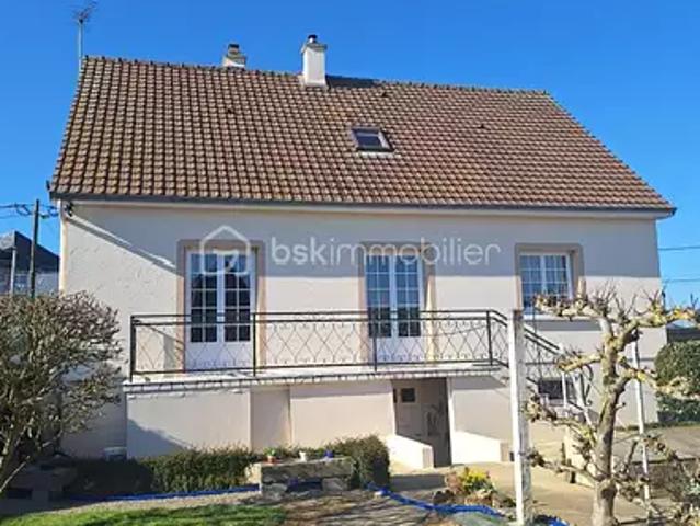 Evron 53600 Achat / Vente maison 7 pièces t7