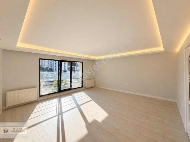 Evsam'dan K.kolpınarda 4+1 180m2 Giyinme Odalı Ultra Lüx Daire