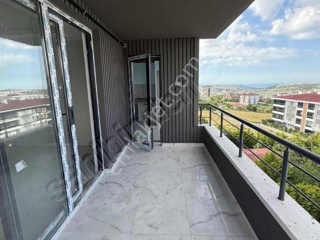Evsam'dan Kavacık'da 3+1 130m2 Yrden Isıtmalı Dnz Mnzaralı Daire