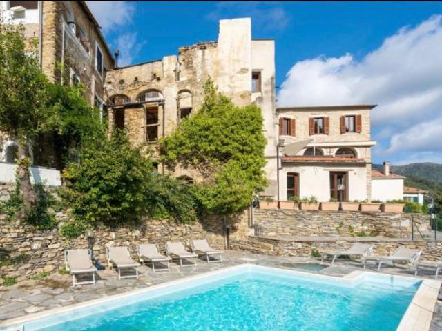 EX27 Casa storica un’oasi di confort e stile
