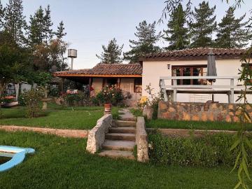 EXCELENTE CASA CON 25 MTS ORILLA LAGO MUELLE