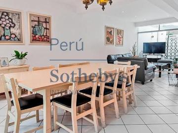 Excelente casa de playa en Santa Mara del Mar a un paso del Club Esmeralda