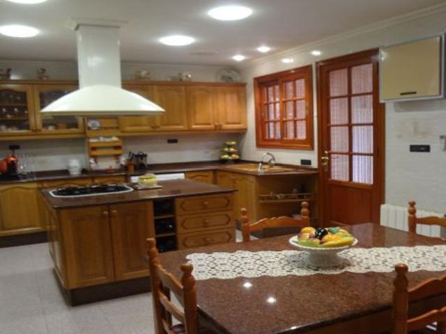 EXCELENTE CASA DE PUEBLO EN MASSALFASSAR!