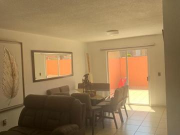 EXCELENTE CASA EN VENTA