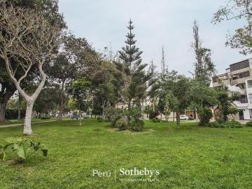 Excelente casa en venta a pasos del Parque Taboadita en Bellavista