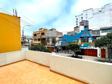Excelente Casa en Alquiler Vivienda o Oficina en Magdalena del Mar Ref: 2524