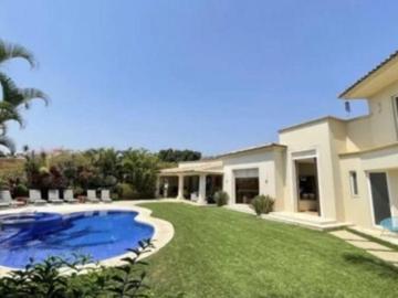 EXCELENTE CASA EN FRACCIONAMIENTO LAS REAL LAS QUINTAS