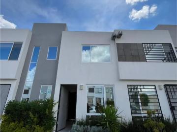 EXCELENTE CASA EN LIQUIDACION CERCA AMALUCAN Y FLOR DEL BOSQUE, PRECIO DE OPORTUNIDAD