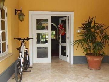 Excelente casa en los robles san isidro