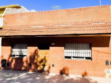 EXCELENTE CASA EN MONTE CASTRO