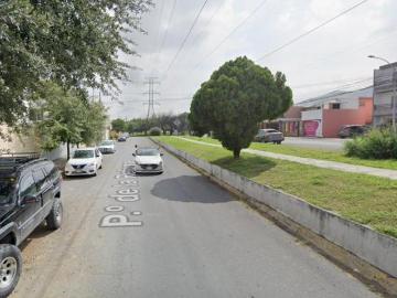 Excelente Casa en PRIVADA TURQUESA 220, FRACCIONAMIENTO PRIVADAS DEL SUR, MONTERREY NUEVO LEON