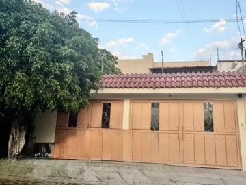Excelente casa en renta en col. Bugambilias | $16,000 mxn |