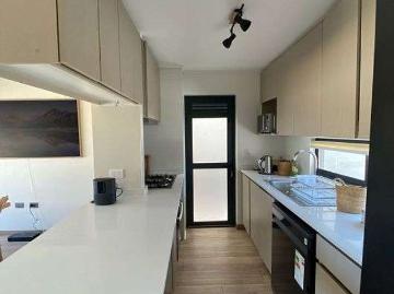 EXCELENTE CASA ESTILO MEDITERRANEO QUILPUE 3 dormitorios 93.00 m2