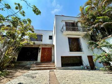 Excelente Casa San Isidro!