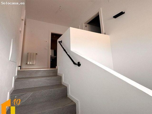 Excelente chalet adosado con jardín y garaje en San Juan Bautista, construido en 2024