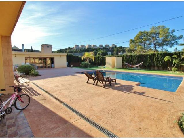 Excelente chalet en la mejor zona de Mutxamel