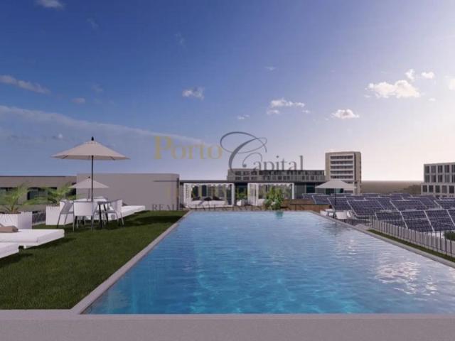 EXCELENTE APARTAMENTO T0, COM COZINHA EQUIPADA E LUGAR DE GARAGEM, EM EMPREENDIMENTO DE LUXO EM ARMAÇÃO DE PERA COM PISCINA, A PREÇO DE LANÇAMENTO 366.500 EUROS