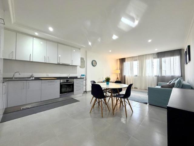 Excelente apartamento T1+1 a 800 m da Praia da Nazaré com Garagem e Terraço Vista Oceano
