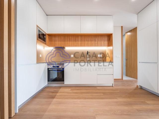 Excelente apartamento T1 + 1 no Centro do Porto Junto ao Mercado do Bolhão!