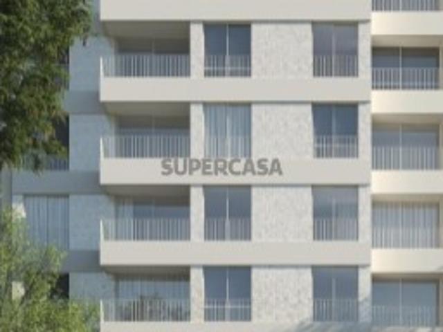 EXCELENTE APARTAMENTO T1, COM COZINHA EQUIPA, TERREÇO 67 M2 E LUGAR DE GARAGEM, NA BOAVISTA JUNTO Á CASA DA MUSICA, A PREÇO DE LANÇAMENTO 587.000 EUROS PVP 620.000 EUROS