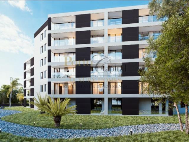 EXCELENTE APARTAMENTO T1, COM VARANDA E LUGAR DE GARAGEM, JUNTO AO HOSPITAL SAO JOÃO
