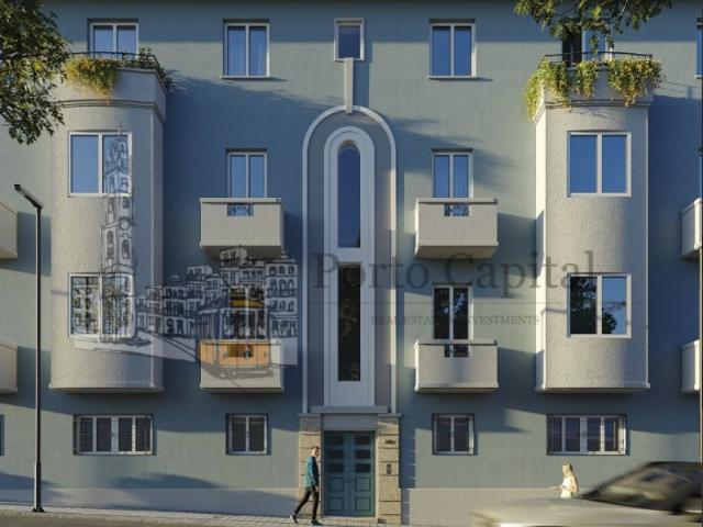EXCELENTE APARTAMENTO T1 NO CENTRO DO PORTO COM VARANDA