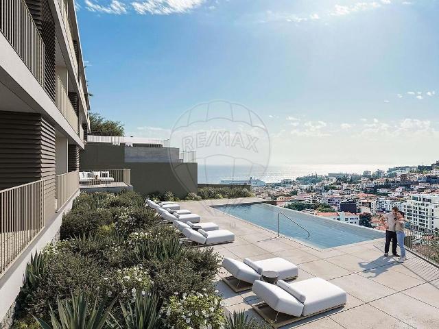 Excelente apartamento T1, no Torrinha Bay, um moderno e enca. 69m² Imaculado Coração De Maria