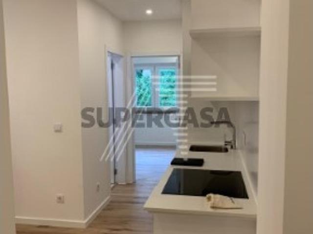 Excelente apartamento T1 recentemente recuperado totalmente mobiliado e com todos os equipamentos, óptimo investimento