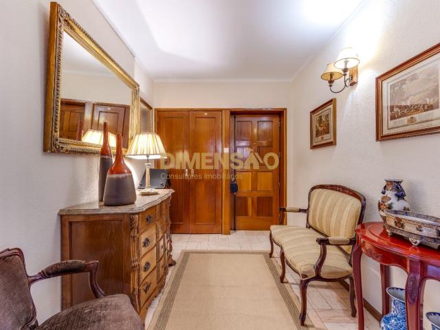 Excelente apartamento T2+1 em Matosinhos Ref DCI042