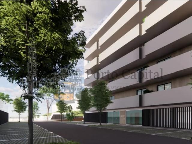 EXCELENTE APARTAMENTO T2, COM COZINHA EQUIPADA INCLUINDO MAQUINA DE LAVAR LOIÇA E ROUPA, VARANDA E UM LUGAR DE GARAGEM, EM VILA NOVA DE GAIA A 5 MINUTOS DA PRAIA