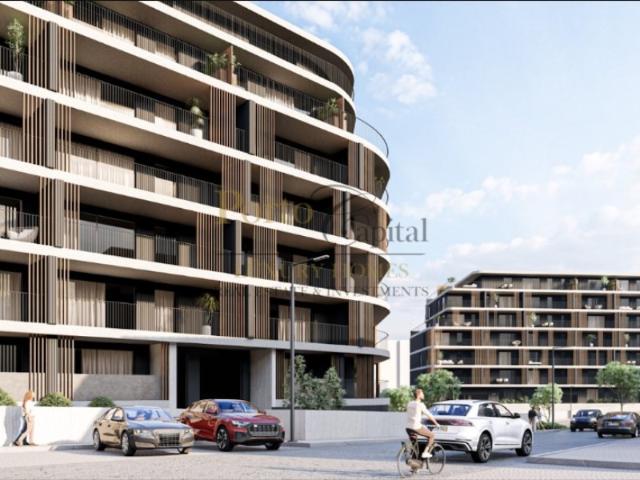 EXCELENTE APARTAMENTO T2, COM COZINHA EQUIPADA, TERRAÇO E LUGAR DE GARAGEM, EM OLIVEIRA DO DOURO