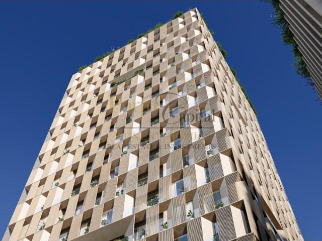 EXCELENTE APARTAMENTO T2, COM COZINHA EQUIPADA, VARANDA E LUGAR DE GARAGEM, NA AVENIDA DA BOAVISTA, A PREÇO DE LANÇAMENTO 380.900 EUROS PVP 545.000 EUROS
