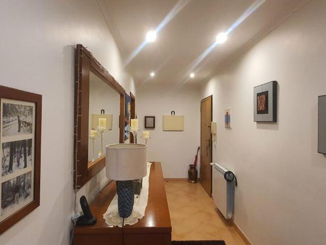 Excelente Apartamento T2 com Piscina e 2 Garagens em Ferreir. 122m² Ferreira Do Zêzere