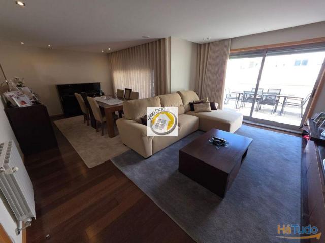 Excelente apartamento T2 com terraço nos Passionistas, Santa Maria da Feira | 26084078791