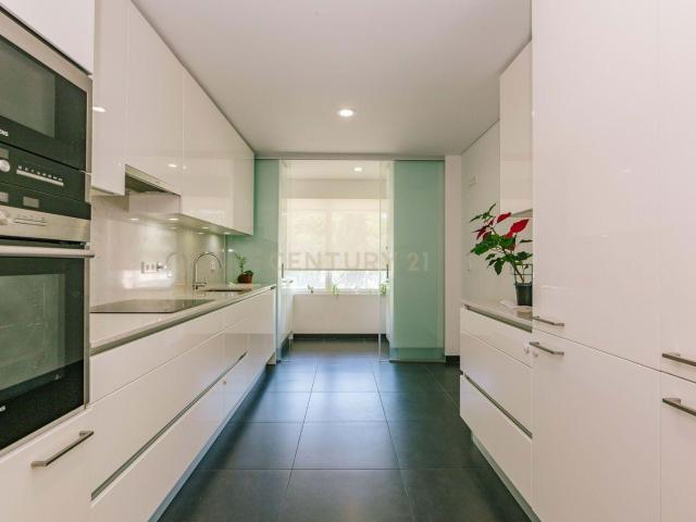 Excelente apartamento T2 em Avenidas Novas, Lisboa