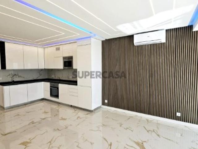 Excelente apartamento T2 frente mar