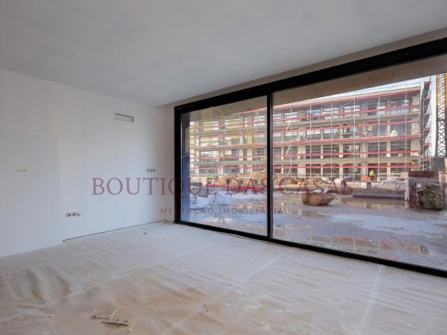 Excelente apartamento T2 Madalena terraço com 43m2