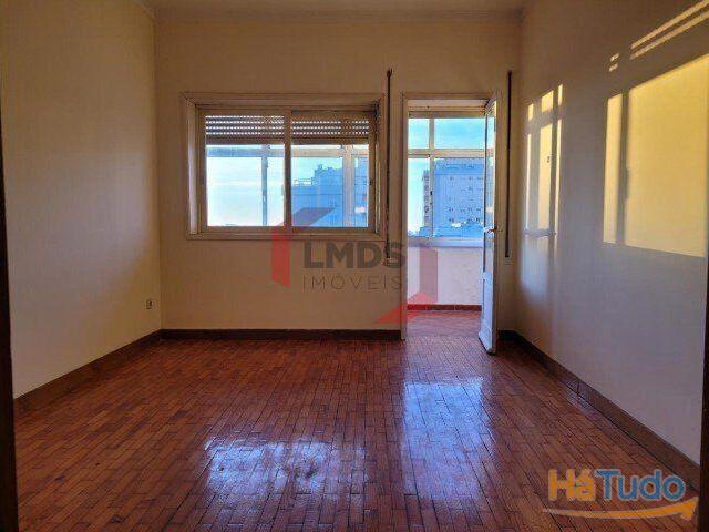 Excelente apartamento T2 Rua de Serpa Pinto | 26084087774