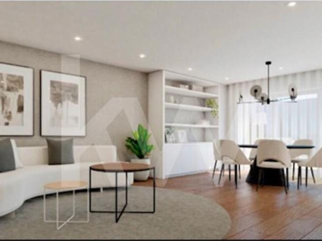 Excelente Apartamento T2 Varanda 37,12 m2 1 Lugar de Estacionament