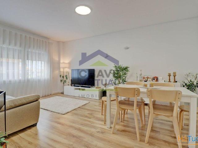 Excelente Apartamento T3 com Garagem Centro Bombarral | 26064079529