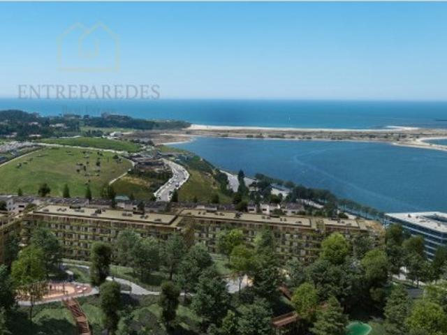 Excelente apartamento T3 com terraço 21.6m2 para comprar junto a Marina da Afurada Vila Nova de Gaia Porto