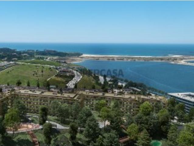 Excelente apartamento T3 com terraço 21.6m2 para comprar junto a Marina da Afurada Vila Nova de Gaia Porto