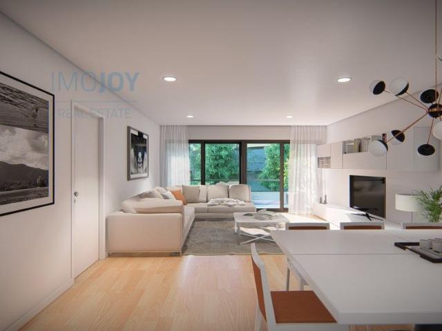Excelente Apartamento T3 com Terrao Novo em Loures