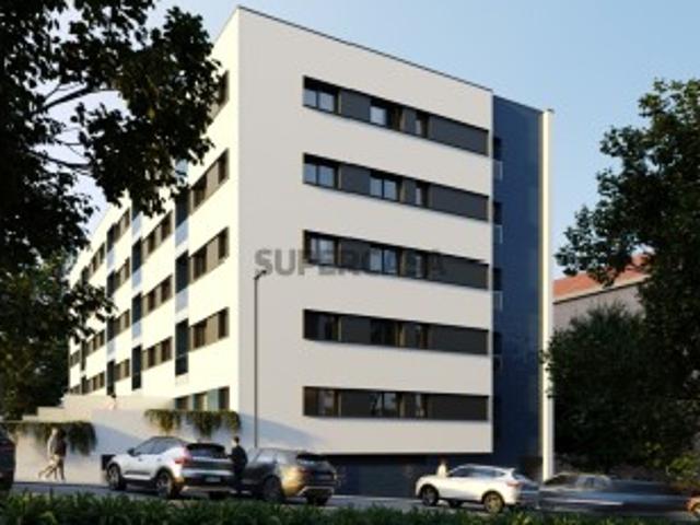 EXCELENTE APARTAMENTO T3, COM VARANDA E DOIS LUGARES DE GARAGEM, JUNTO ´Á SANTA RITA, A PREÇO DE LANÇAMENTO
