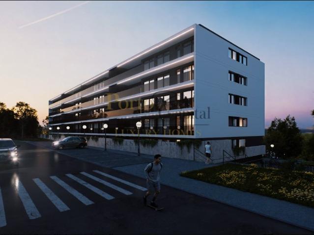 EXCELENTE APARTAMENTO T3, COM VARANDA E LUGAR DE GARAGEM, NO CENTRO DE GONDOMAR