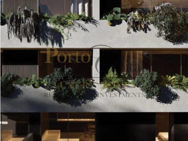 EXCELENTE APARTAMENTO T3, COM VARANDAS E DOIS LUGARES DE GARAGEM, EM PAÇOS DE FERREIRA
