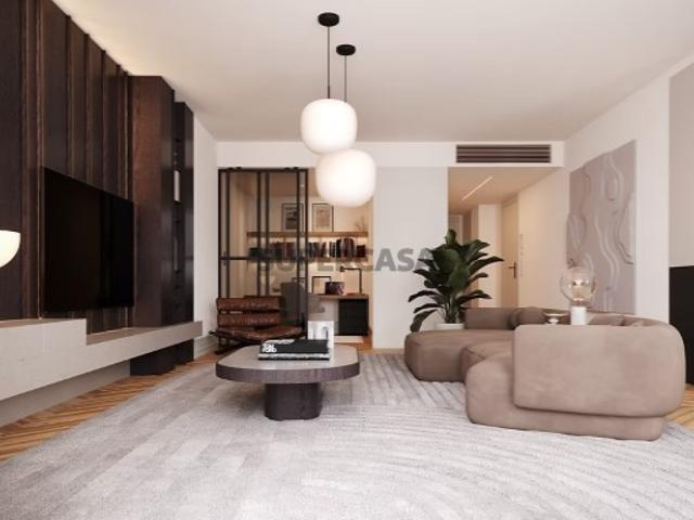 EXCELENTE APARTAMENTO T3 DUPLEX, COM UMA SUITE, VARANDA E DOIS LUGARES DE GARAGEM, EM CEDOFEITA
