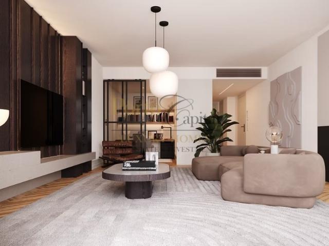 EXCELENTE APARTAMENTO T3 DUPLEX, COM UMA SUITE, VARANDA E DOIS LUGARES DE GARAGEM, EM CEDOFEITA
