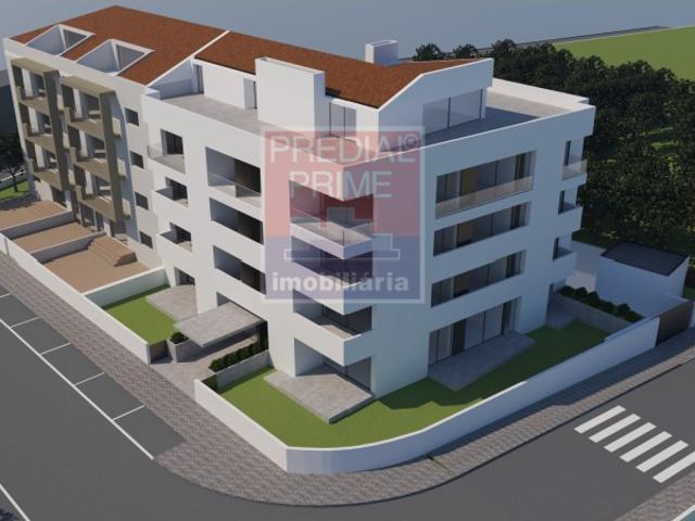 EXCELENTE APARTAMENTO T3 NO CENTRO DE OLIVEIRA DE AZEMEIS